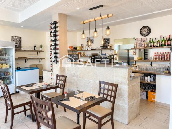 Restaurant Pizzeria dans petit centre commercial