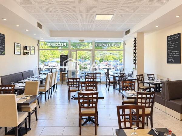 Restaurant Pizzeria dans petit centre commercial