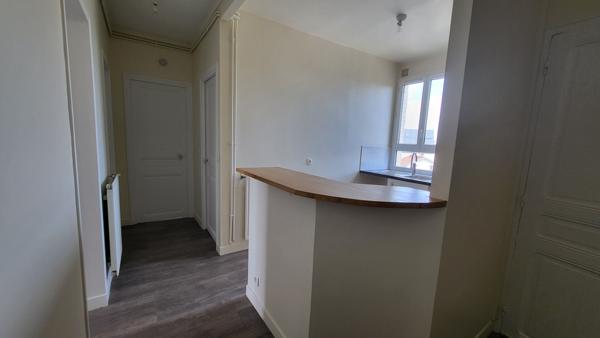 Appartement Saint Maur Des Fosses 3 pièce(s) 56.49 m2