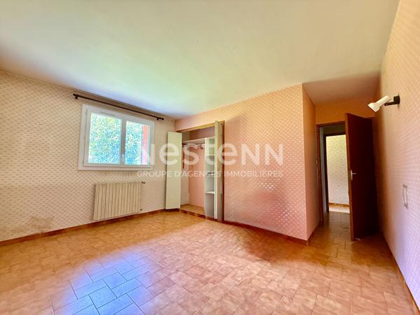 A VENDRE : MAISON FAMILIALE 116 M² AVEC 4 CHAMBRES, GARAGE ET TERRAIN DE 836 M² À SAINT-JEAN-DU-FALGA