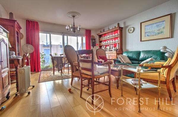 Céret (66400) Maison familiale centre ville avec appartements indépendants