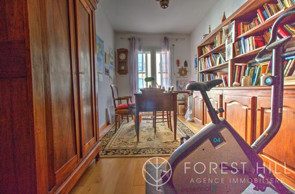 Céret (66400) Maison familiale centre ville avec appartements indépendants