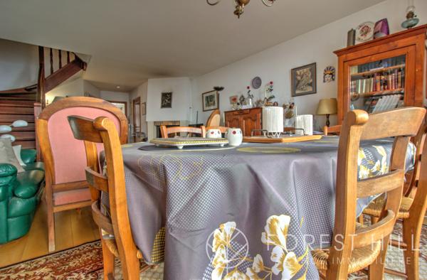 Céret (66400) Maison familiale centre ville avec appartements indépendants