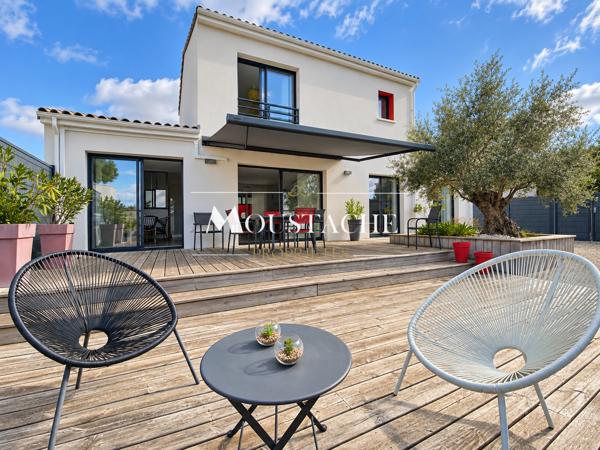 SUPERBE VILLA CONTEMPORAINE ET SON APERÇU MER - À 800 M DE LA PLAGE DE ROYAN PONTAILLAC -