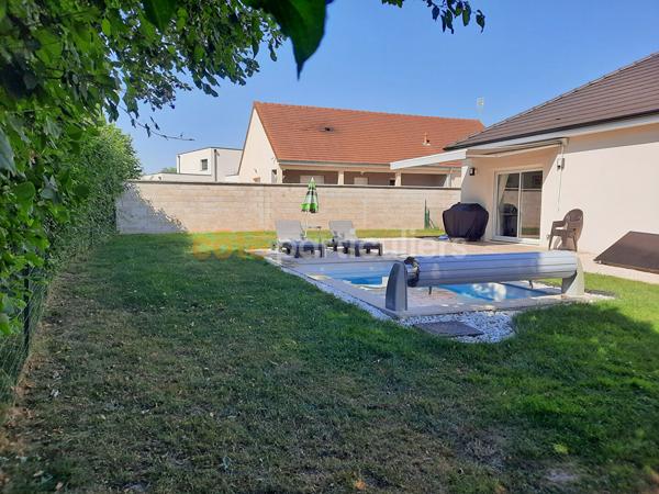 Vente
                Maison147 m² - 6 Pièces -
                    CRISSEY (39100)