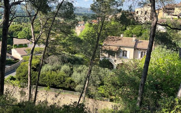 Maison à vendre    5 pièces • 206 m2 Barbentane