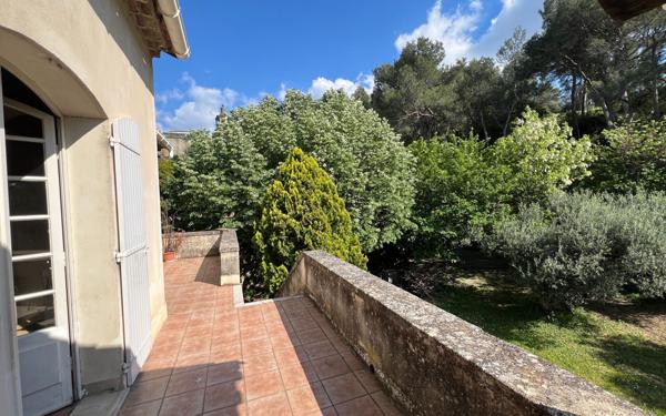 Maison à vendre    5 pièces • 206 m2 Barbentane