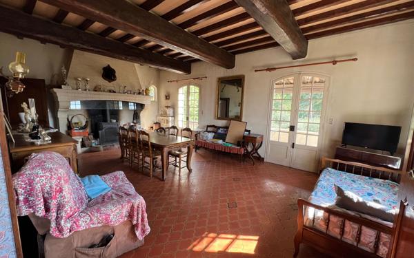 Maison à vendre    5 pièces • 206 m2 Barbentane