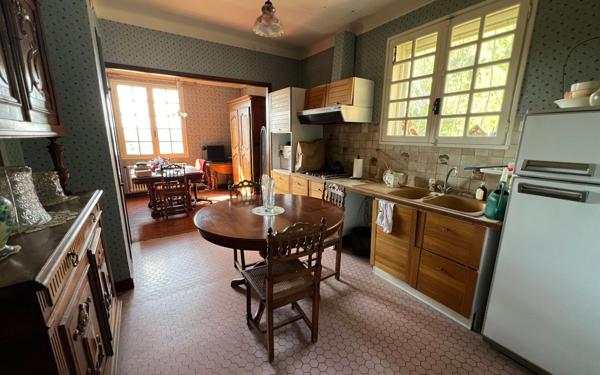 Maison à vendre    5 pièces • 206 m2 Barbentane