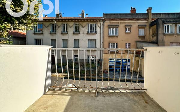 Appartement à vendre    4 pièces • 77,13 m2 Aubenas