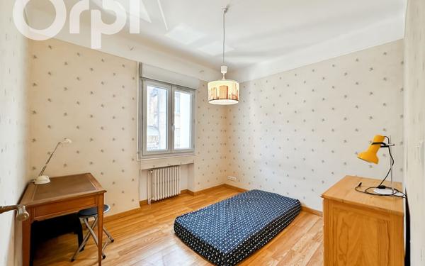 Appartement à vendre    4 pièces • 77,13 m2 Aubenas