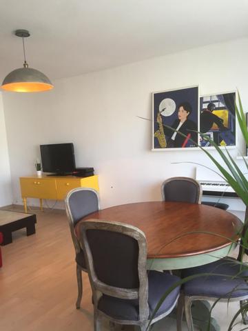 Appartement T4 de 88m² acutellement loué à LAMBERSART (59) proche de toutes commodités à vendre