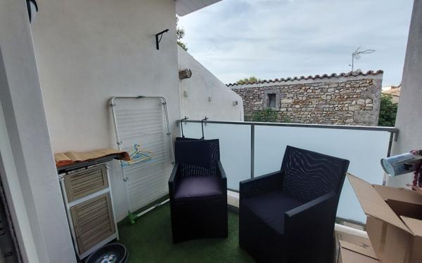 Appartement à louer    1 pièce •  Caissargues