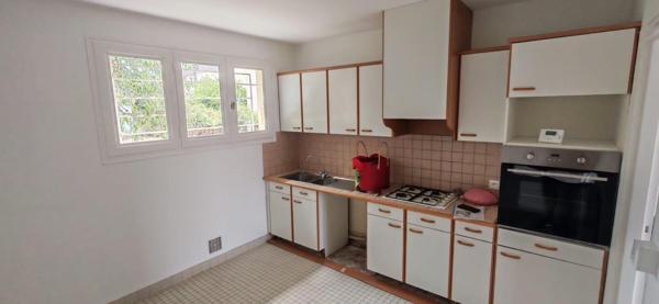 Maison à SABLE-SUR-SARTHE, 72300 - 4 pièces 92m²