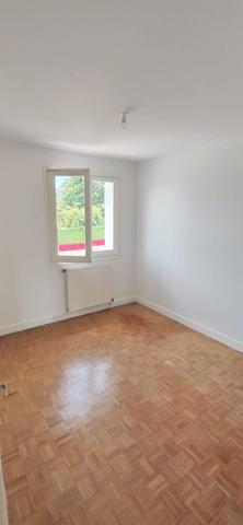 Maison à SABLE-SUR-SARTHE, 72300 - 4 pièces 92m²