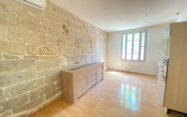Appartement à vendre    3 pièces •  Barbentane