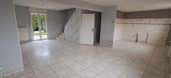 Maison dans Vivier-au-Court