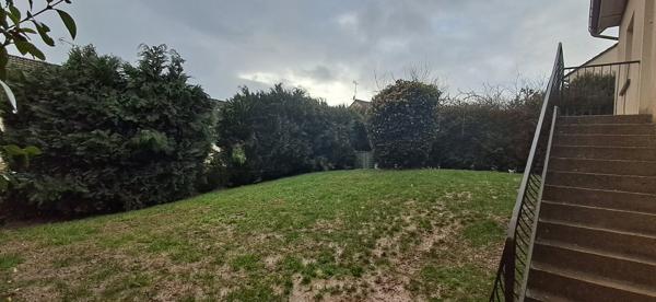 Maison dans Vivier-au-Court