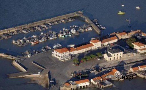 Fonds de commerce - Hôtel Bar Restaurant, face à l'océan, avec vue imprenable