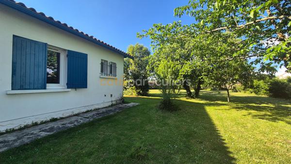 Vente
                Maison136,99 m² - 5 Pièces -
                    MONTAGNE (33570)
