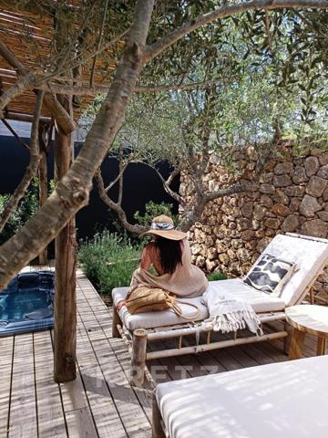 HÔTEL 4 étoiles CESSION MURS & FONDS DE COMMERCE