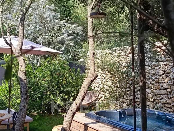 HÔTEL 4 étoiles CESSION MURS & FONDS DE COMMERCE