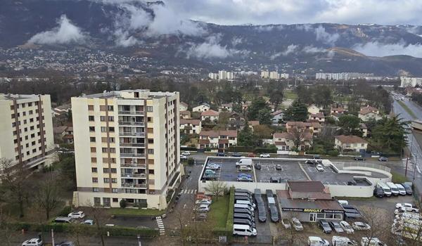 T4 Grenoble