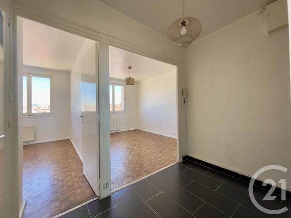 Appartement T2 à vendre  2 pièces - 39 m 2   LYON  - 69008