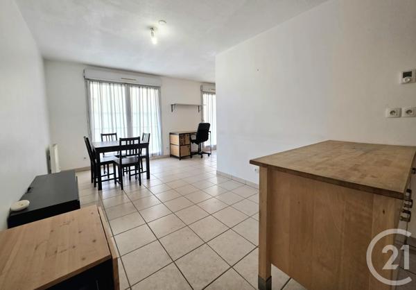 Appartement T2 à vendre  2 pièces - 39 m 2   LYON  - 69008
