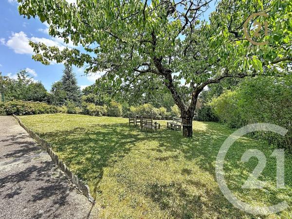 Maison à vendre  8 pièces - 197 m 2   MORNANT  - 69