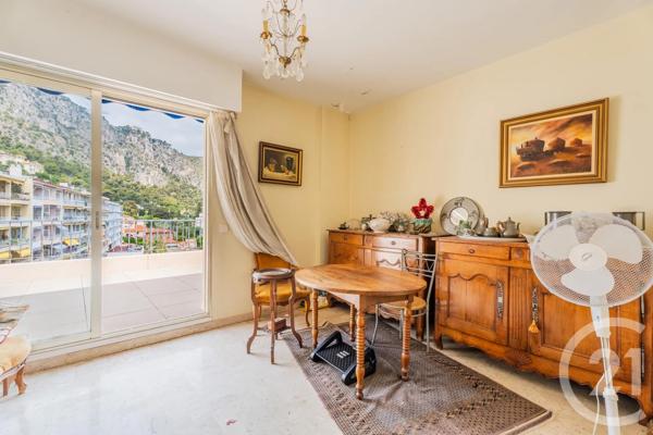 Appartement F4 à vendre  4 pièces - 90 m 2   BEAULIEU SUR MER  - 06