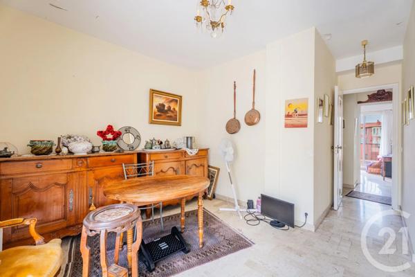 Appartement F4 à vendre  4 pièces - 90 m 2   BEAULIEU SUR MER  - 06