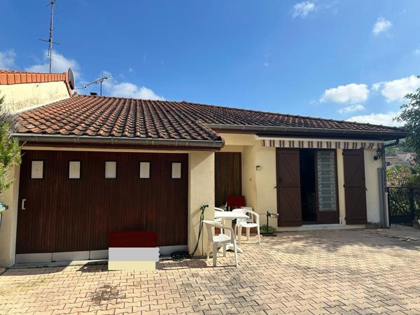 Maison 10 pièce(s) 3 chambre(s) 180 m²