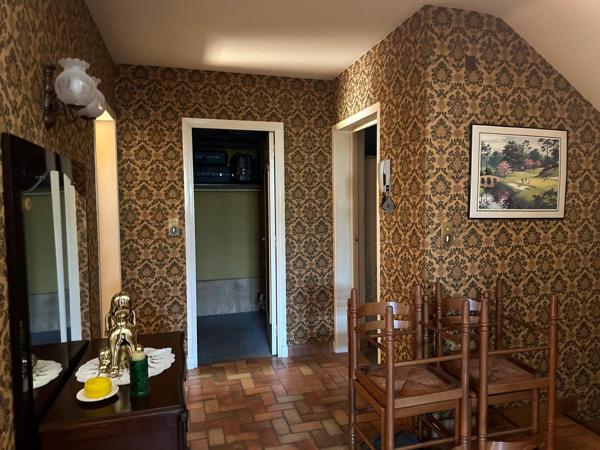 Maison 10 pièce(s) 3 chambre(s) 180 m²