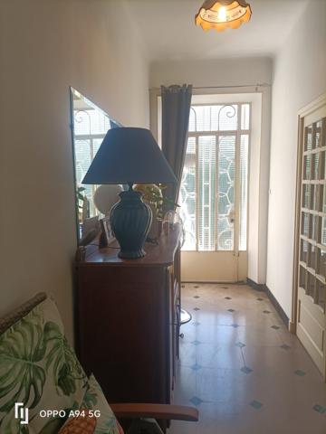 À vendre - Maison individuelle, 5 pièces située à Aubenas (07200)