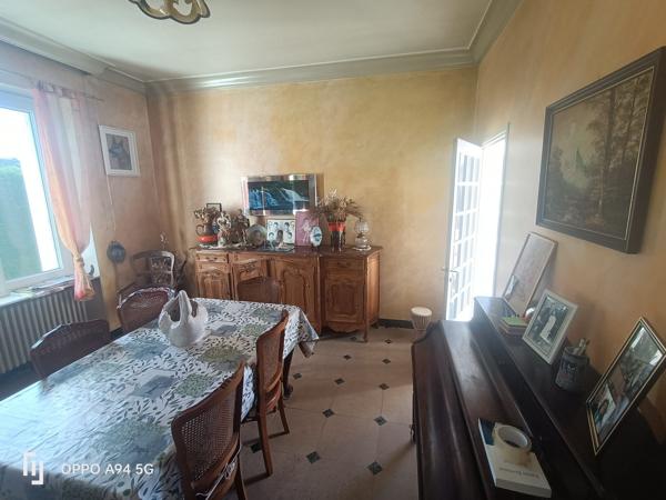 À vendre - Maison individuelle, 5 pièces située à Aubenas (07200)