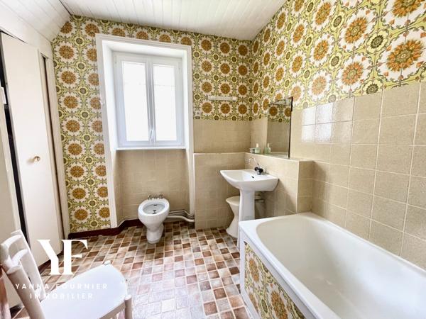 Crozon (29160) MORGAT - quartier Peugeot - Propriété de Caractère, 4 chambres, à 200 m de la Plage de Morgat