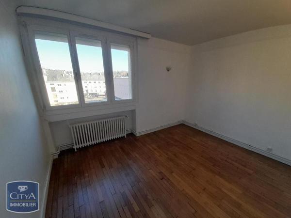 Appartement à louer 4 pièces 62.65m²