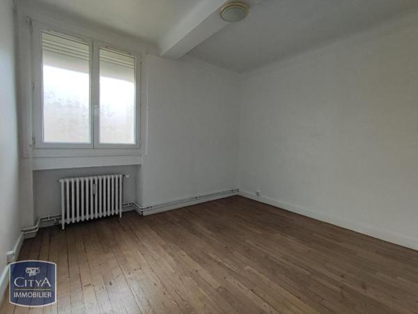 Appartement à louer 4 pièces 62.65m²