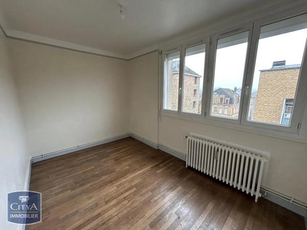 Appartement à louer 4 pièces 62.65m² Sedan (08200)