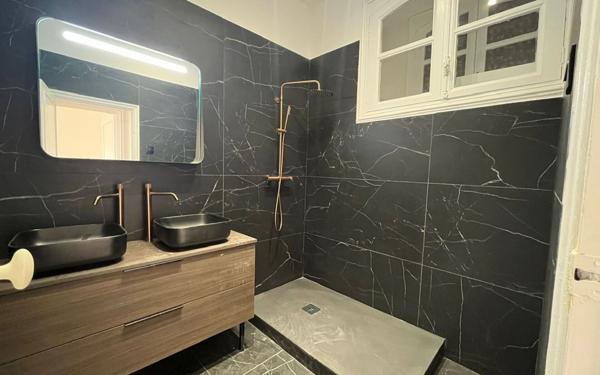 Appartement à vendre    3 pièces •  Toulouse