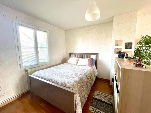 MAISON CONFLANS STE HONORINE - 7 PIÈCES - 130 m² €499 000 ** - Référence 7159