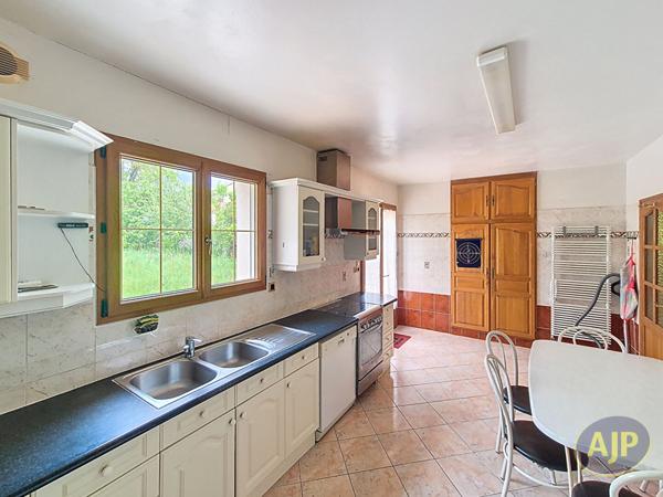 Vente maison Montaigu : 475 000 € - AJP Immobilier Montaigu