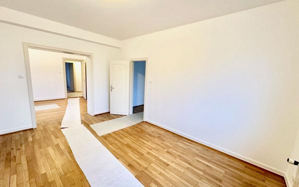 Appartement à louer    4 pièces •  Souffelweyersheim