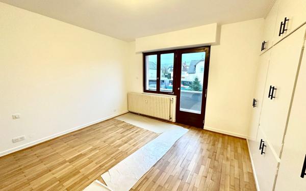 Appartement à louer    4 pièces •  Souffelweyersheim