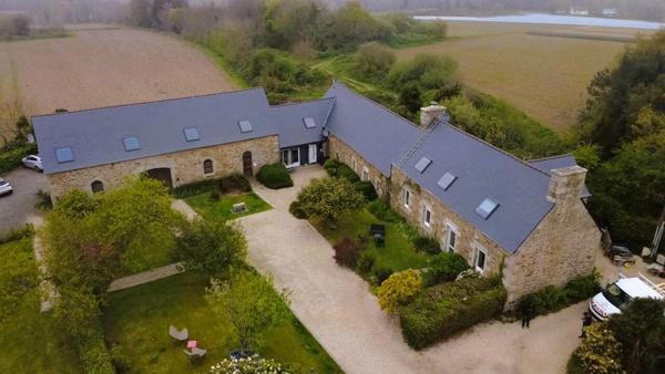Propriété de charme en bord de mer avec activité de chambres d’hôtes