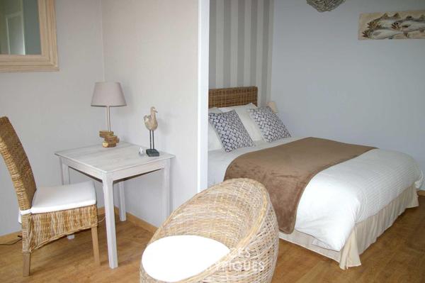 Propriété de charme en bord de mer avec activité de chambres d’hôtes