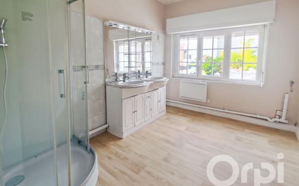 Appartement à vendre    2 pièces • 52,96 m2 Gisors