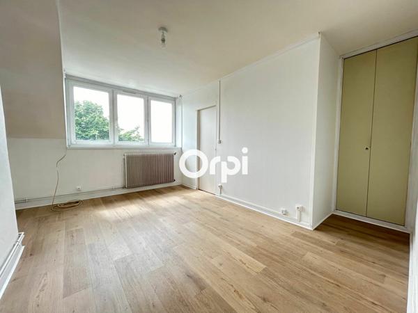 Appartement à louer    2 pièces • 43 m2 Boulogne-sur-Mer