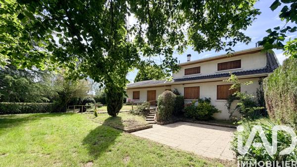 Maison à vendre 6 pièces 131 m² Châtillon-sur-Chalaronne